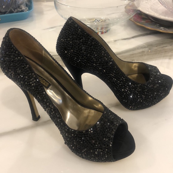 Benjamin Adams London Black Crystallized Satin Dress Pumps, US 7.5 - Picture 13 of 14
